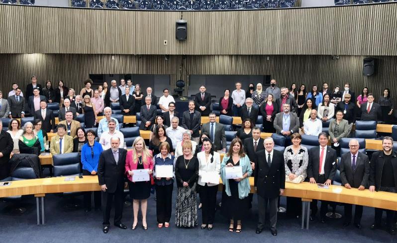 Câmara Municipal de São Paulo celebra Dia do Profissional da Administração em solenidade especial.