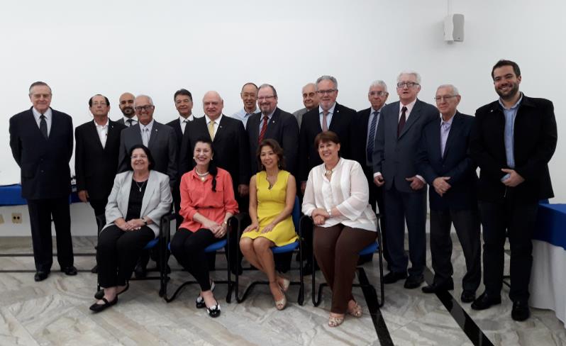Novos conselheiros do CRA-SP tomam posse