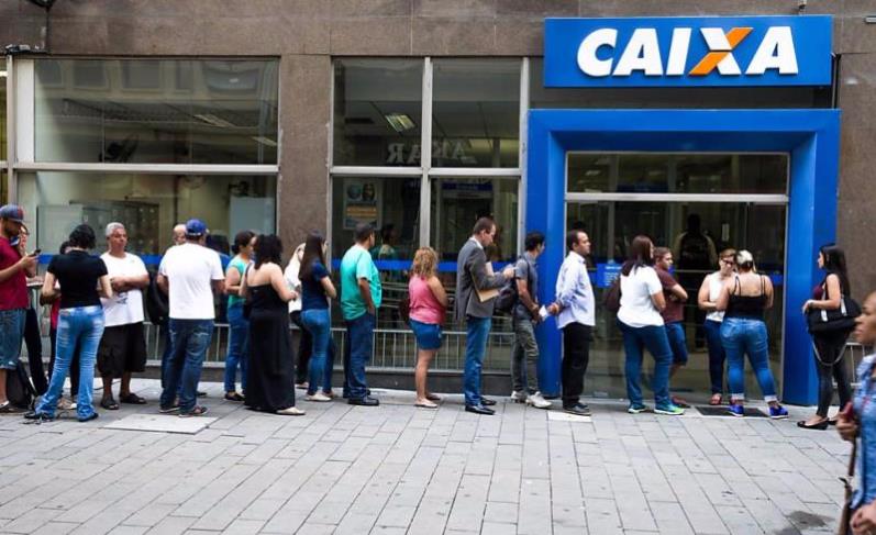 Saques nas contas inativas do FGTS somam R$ 41,8 bi, 96% do total, diz Caixa