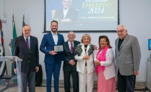 Entrega do Prêmio Administrador Emérito 2024 celebra a trajetória de Idalberto Chiavenato